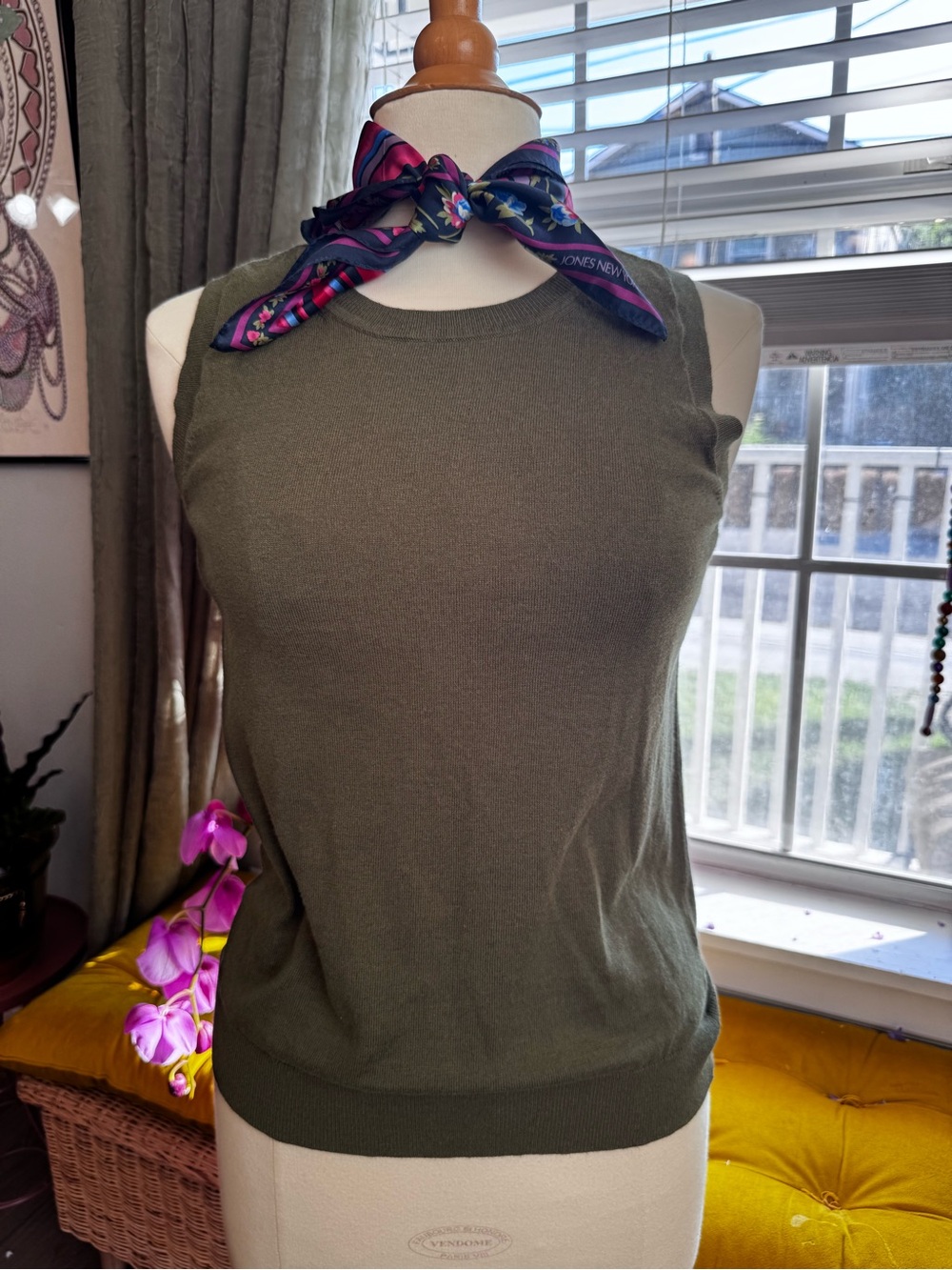 CABI Sleeveless Olive Green Knit Tank Top - Women